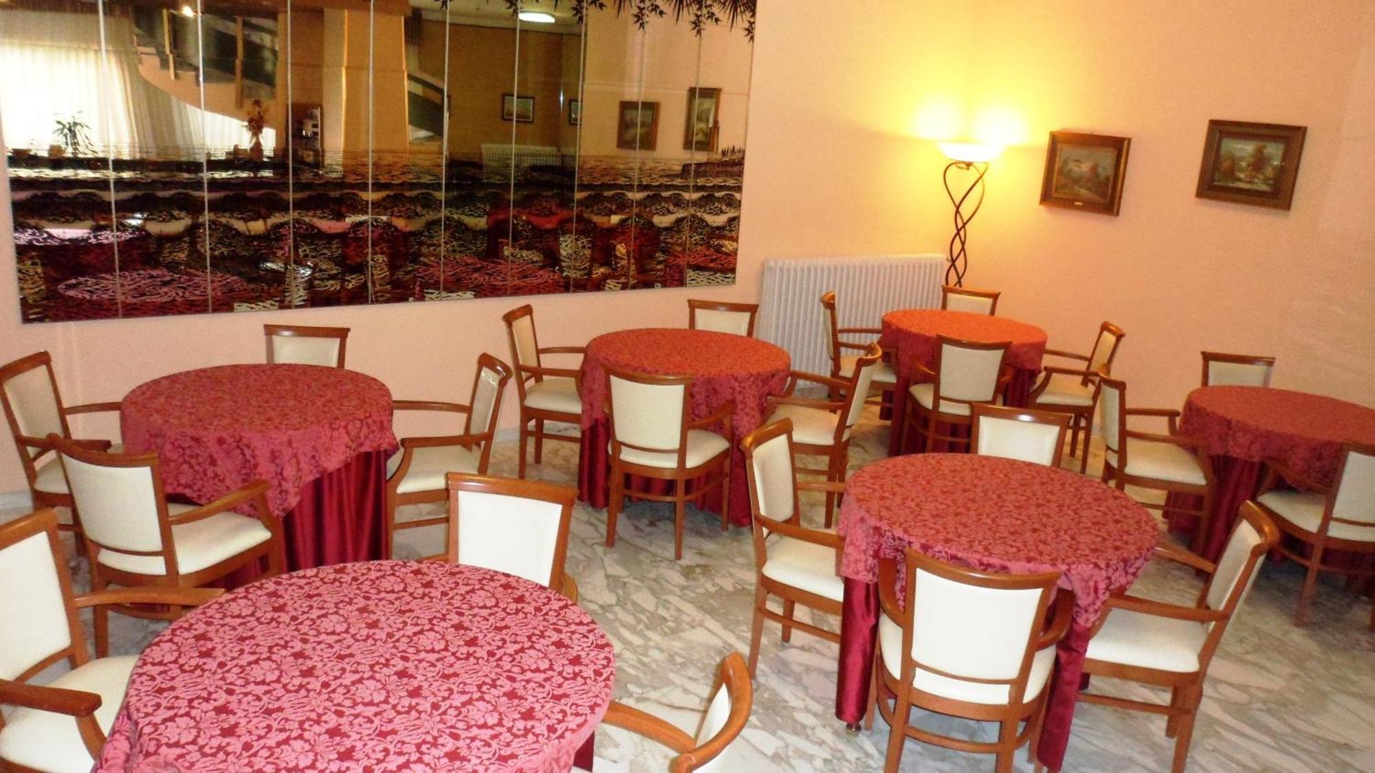 Hotel Reali Chianciano Terme Exterior foto